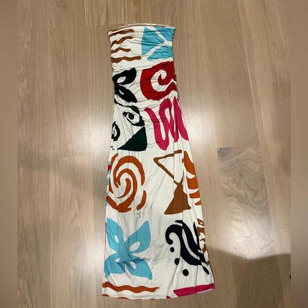 Strapless Abstract-Print Maxi Dress in Multicolor - Picture 5 of 8